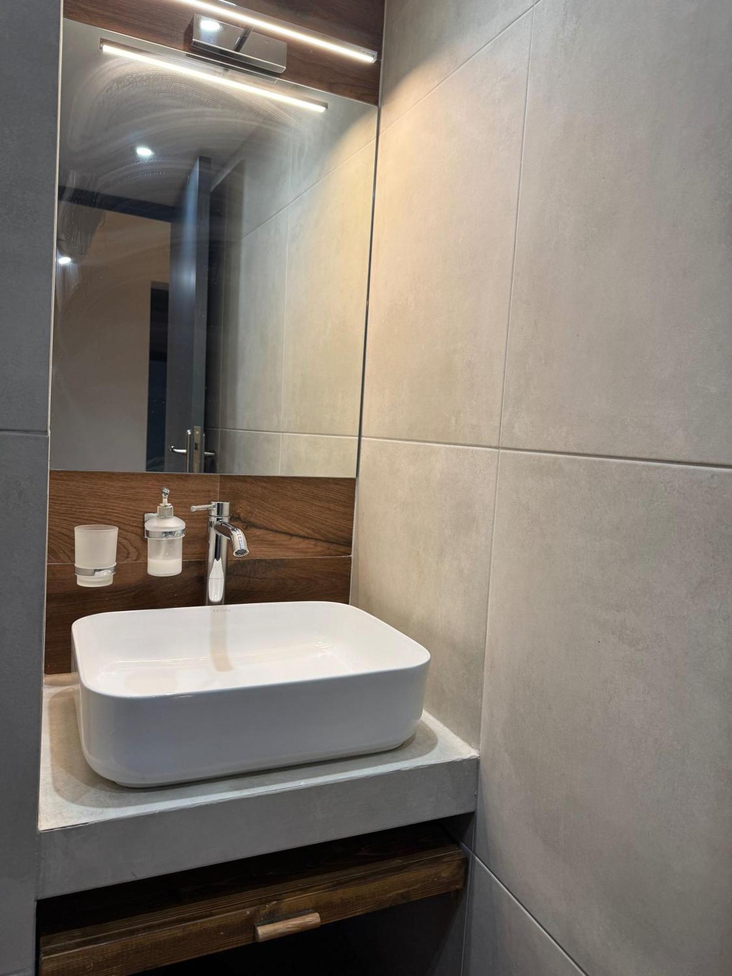 Haris 302 By Vpn Apartment *